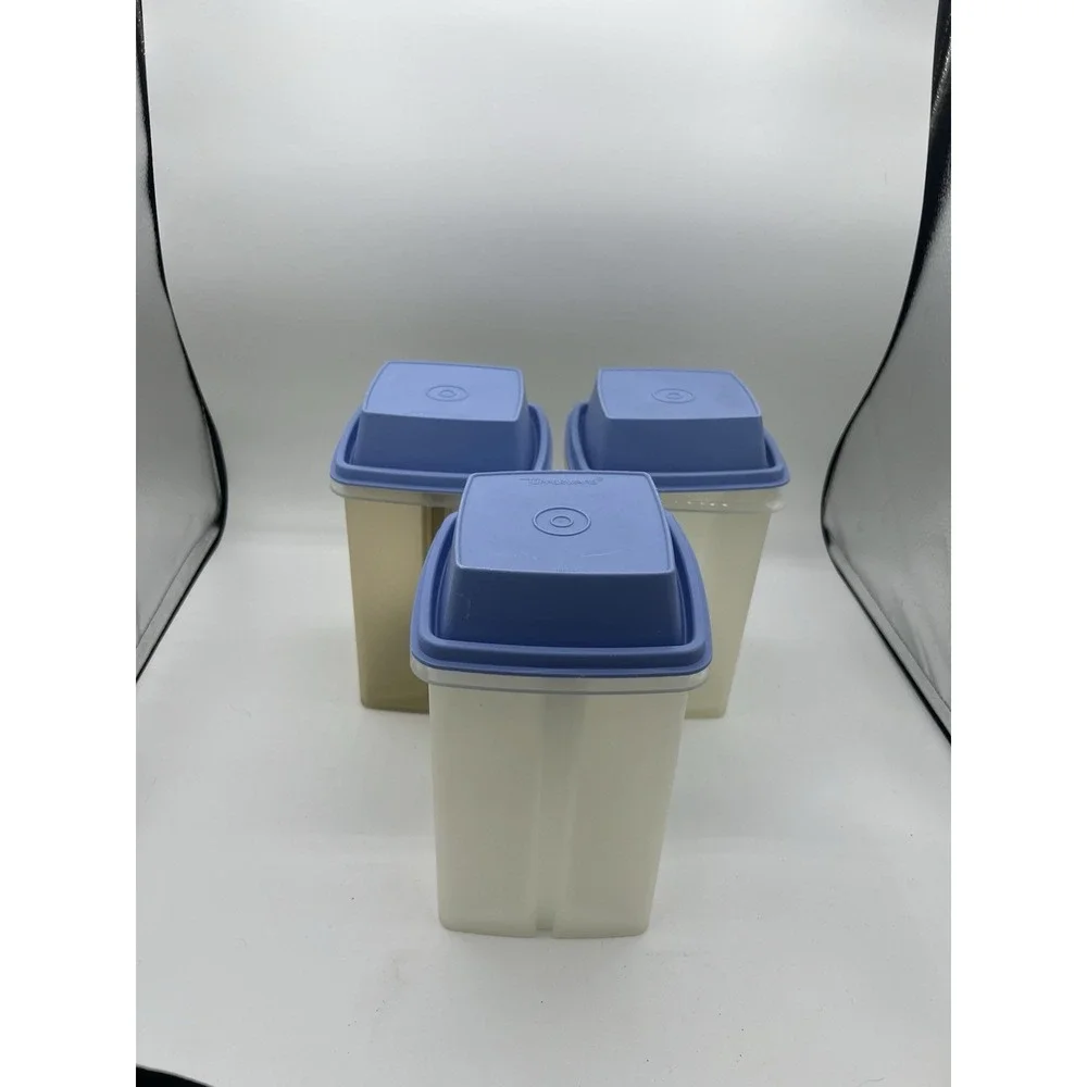 Vintage Tupperware Pickle/Olive Keeper #1560-2  3 Piece Set